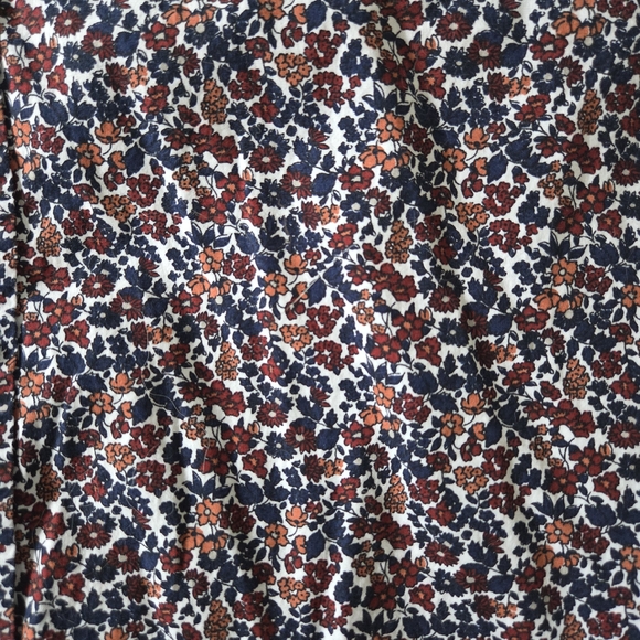 Express Multicolor Floral Button-Down Shirt - Picture 2 of 3